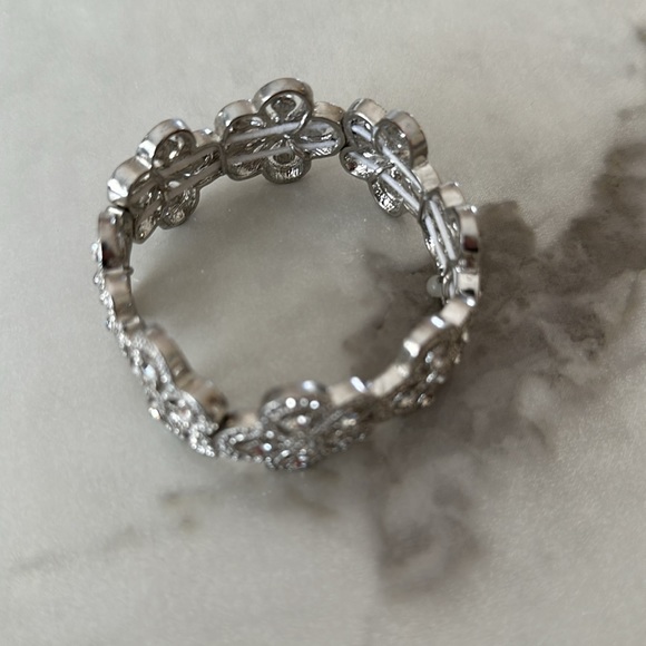 Stretch silver bracelet - Picture 2 of 3